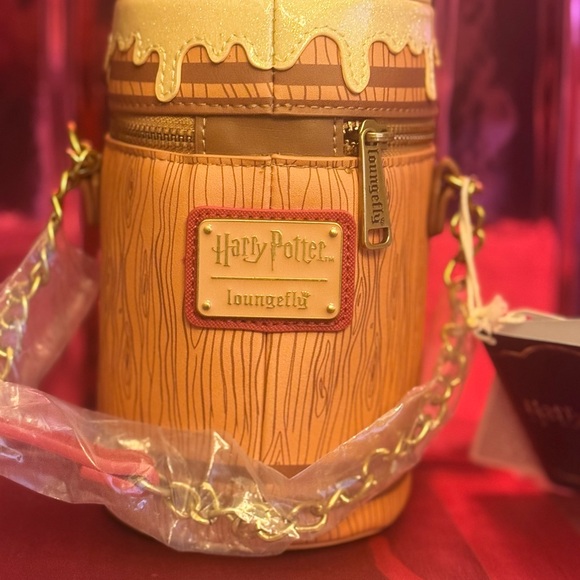 Loungefly Harry Potter Butterbeer Figural Crossbody Bag - Picture 2 of 2